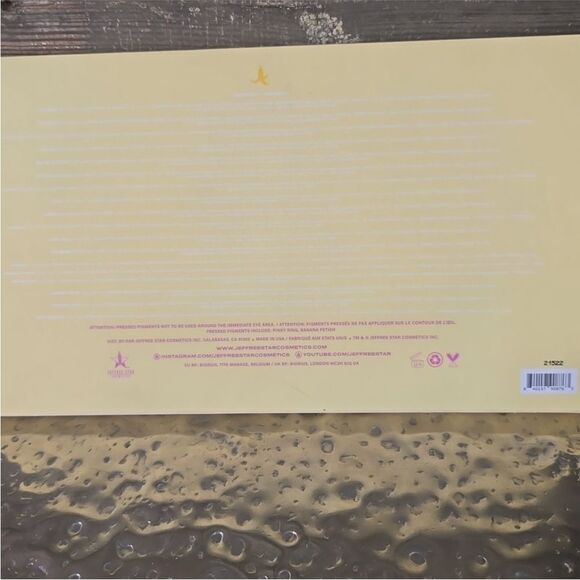 JEFFREE STAR COSMETICS Banana Fetish Artistry Palette Limited Edition NIB - Picture 4 of 6